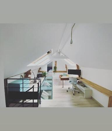 Casa Pelican Nantes Exterior photo